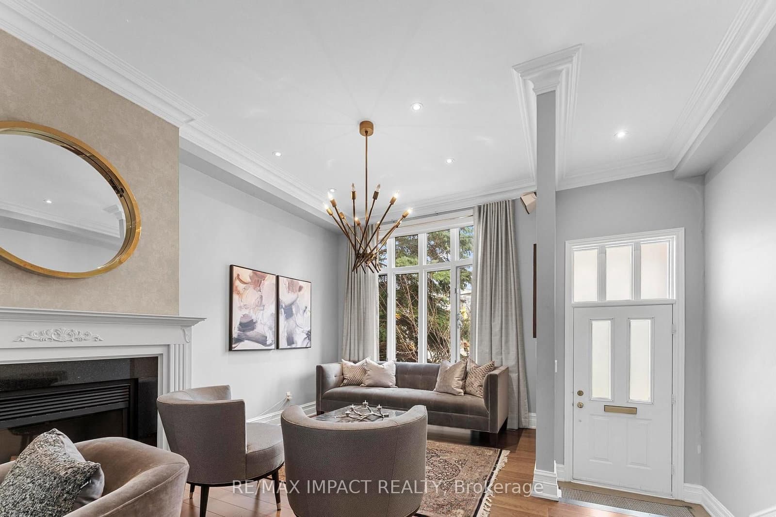 260 Russell Hill Road, Unit 13 thumbnail 4