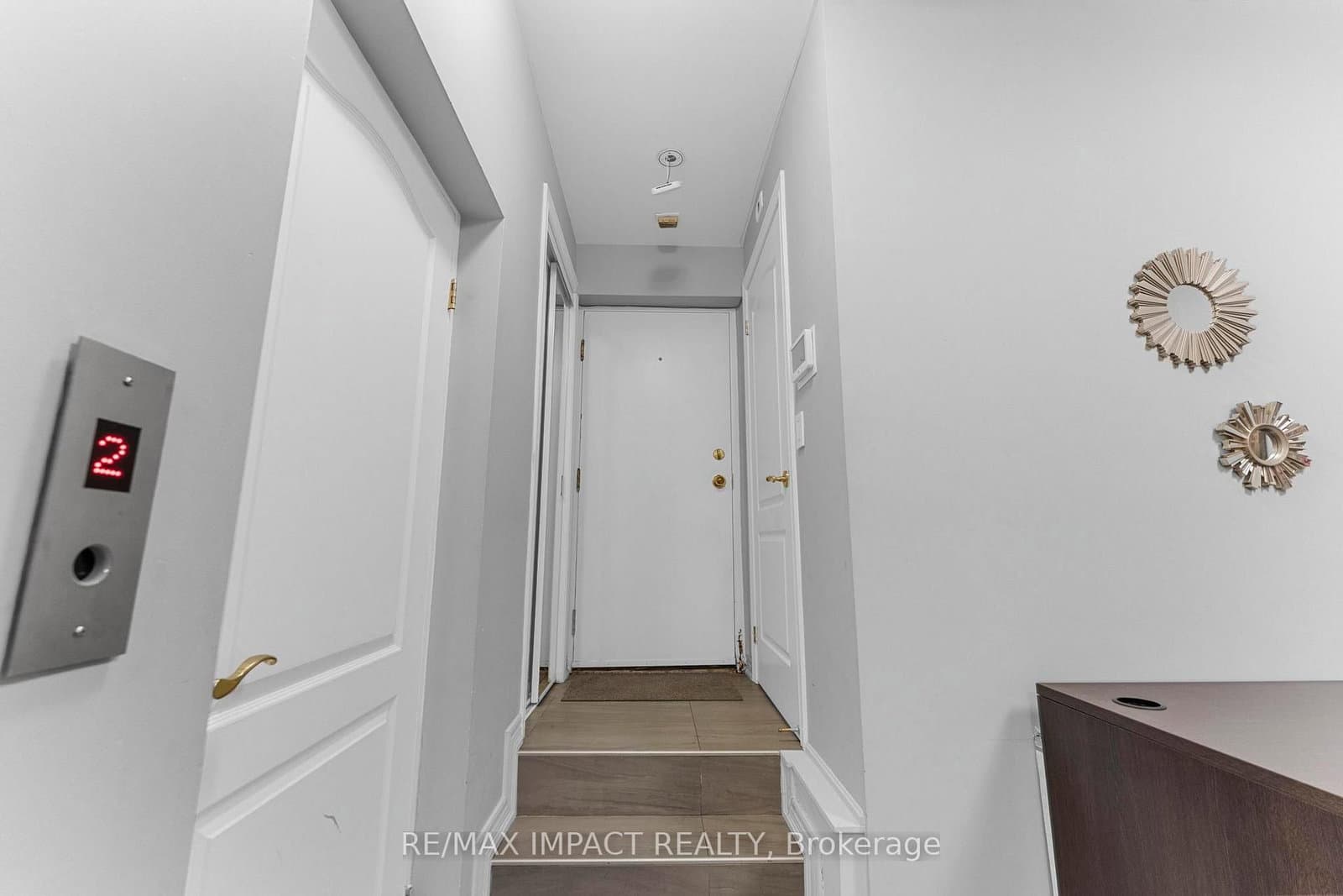 260 Russell Hill Road, Unit 13 thumbnail 41