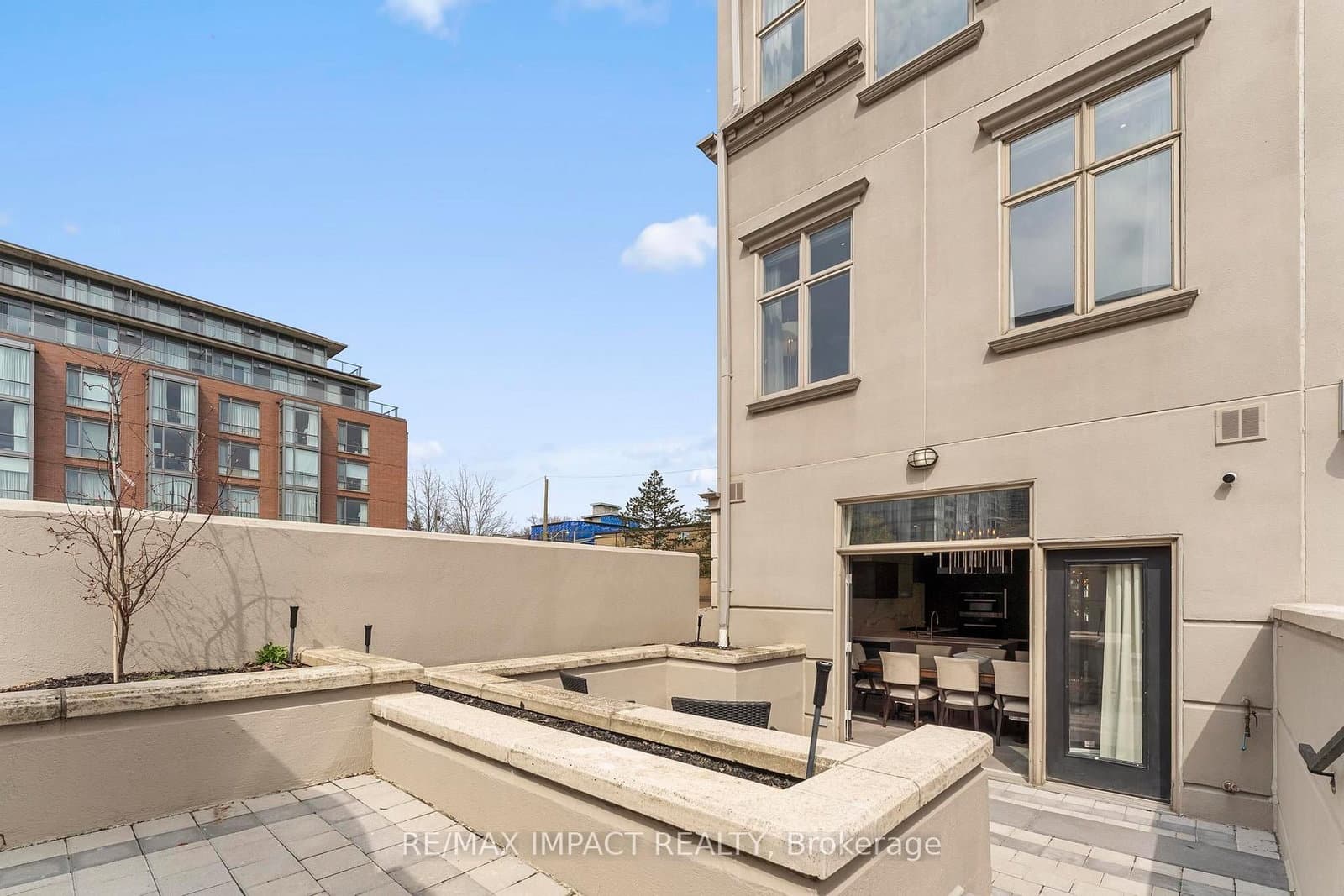 260 Russell Hill Road, Unit 13 thumbnail 49