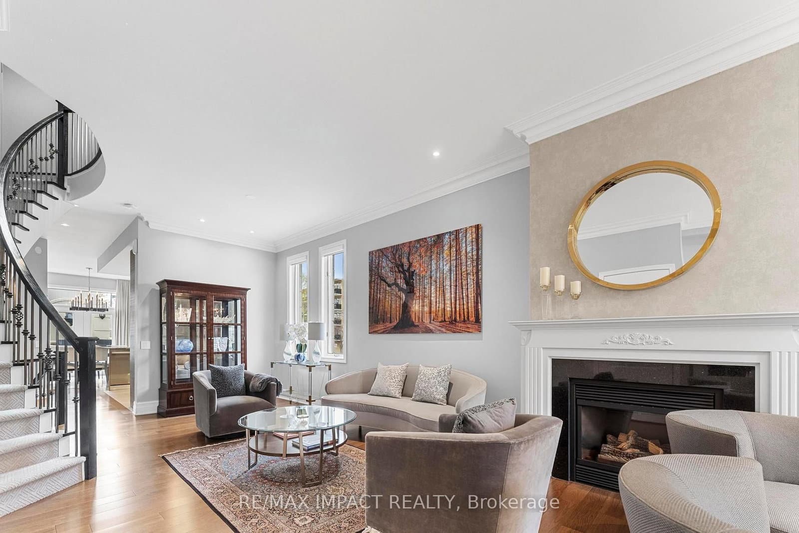 260 Russell Hill Road, Unit 13 thumbnail 6