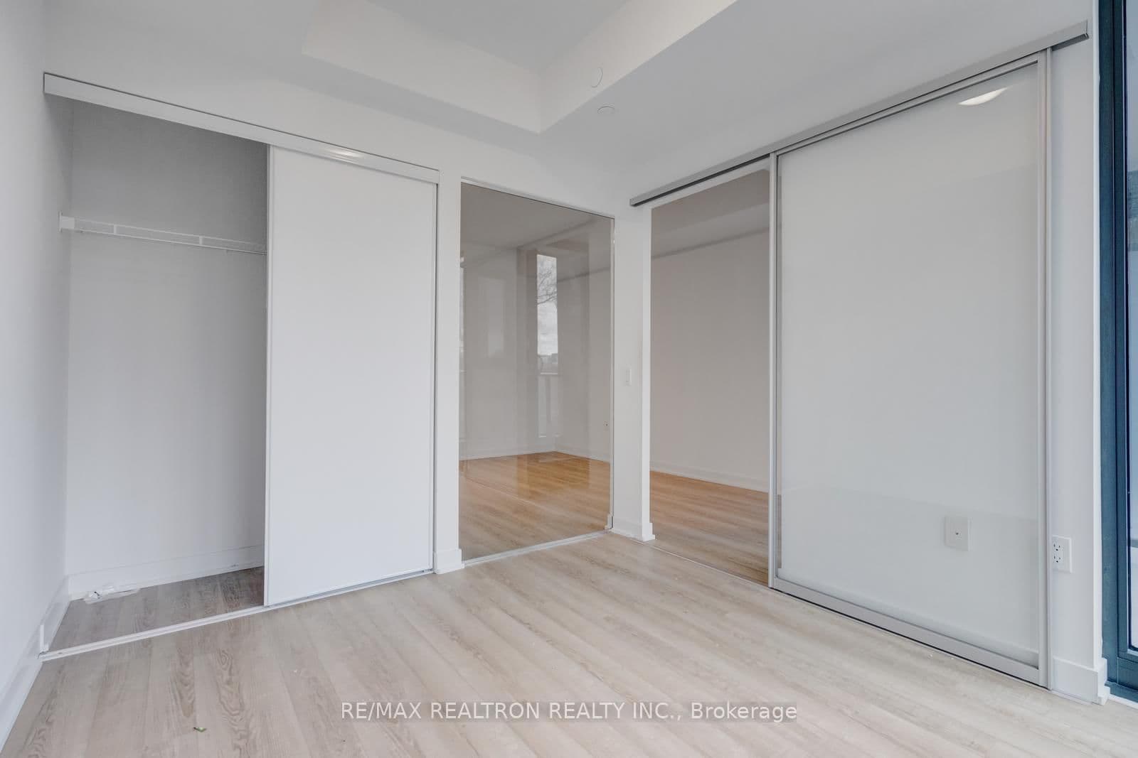 250 Lawrence Avenue W, Unit 416 thumbnail 23