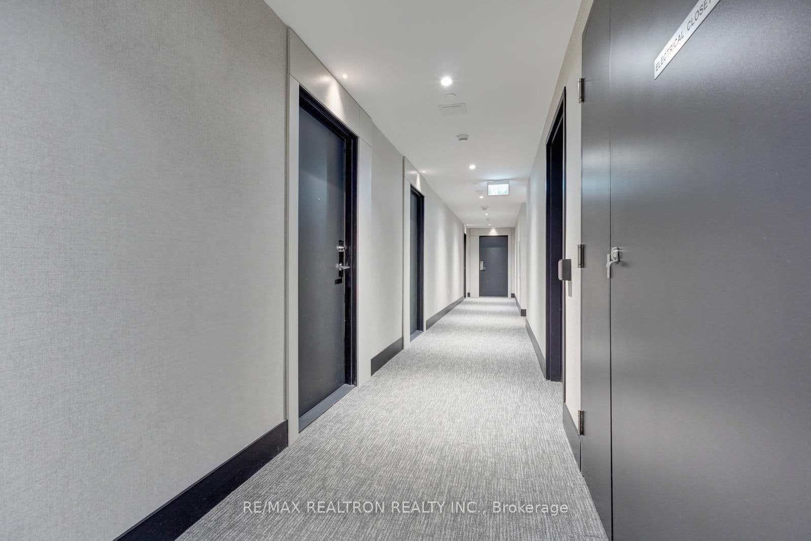 250 Lawrence Avenue W, Unit 416 thumbnail 7
