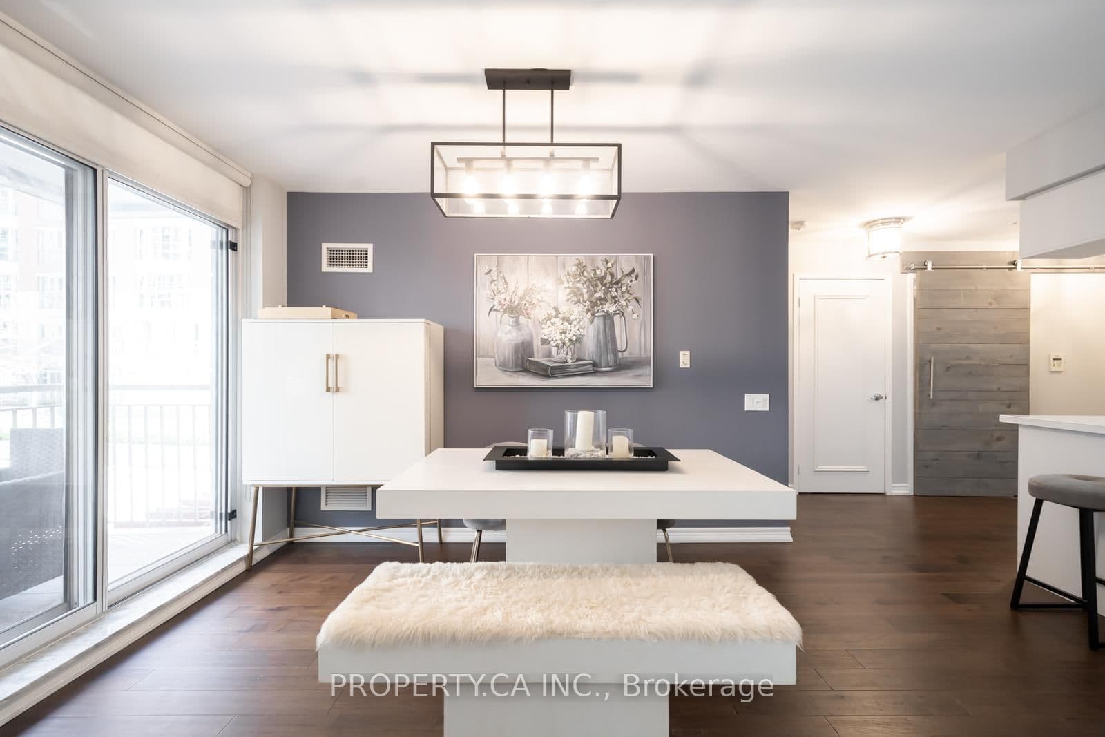 60 St Clair Avenue W, Unit 202 thumbnail 4