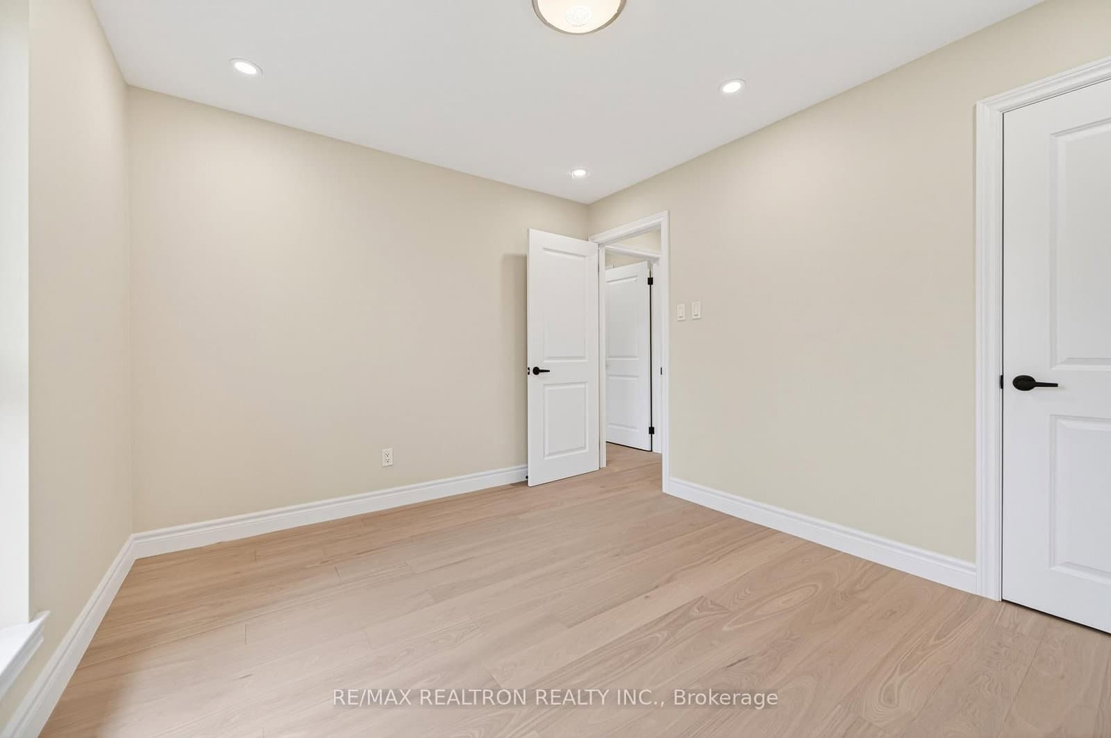 135 Scenic Mill Way, Unit 102 thumbnail 44