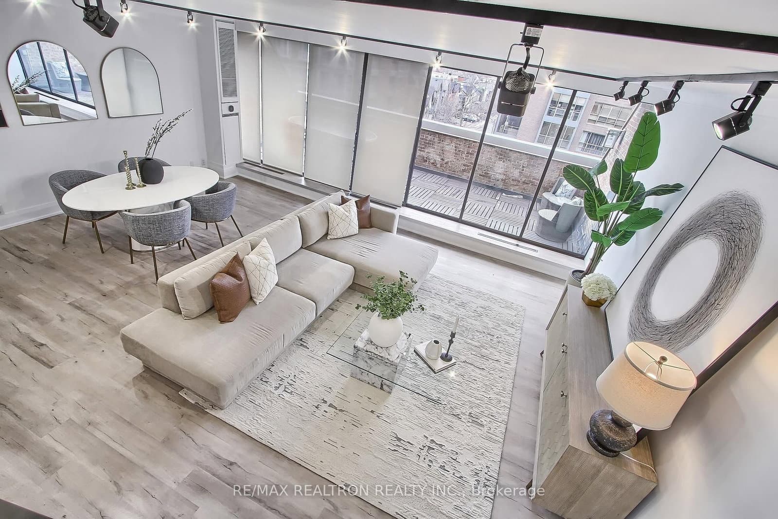 55A Avenue Road, Unit 406 thumbnail 26