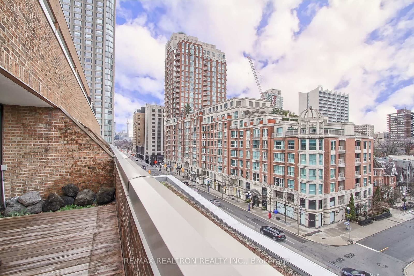 55A Avenue Road, Unit 406 thumbnail 47