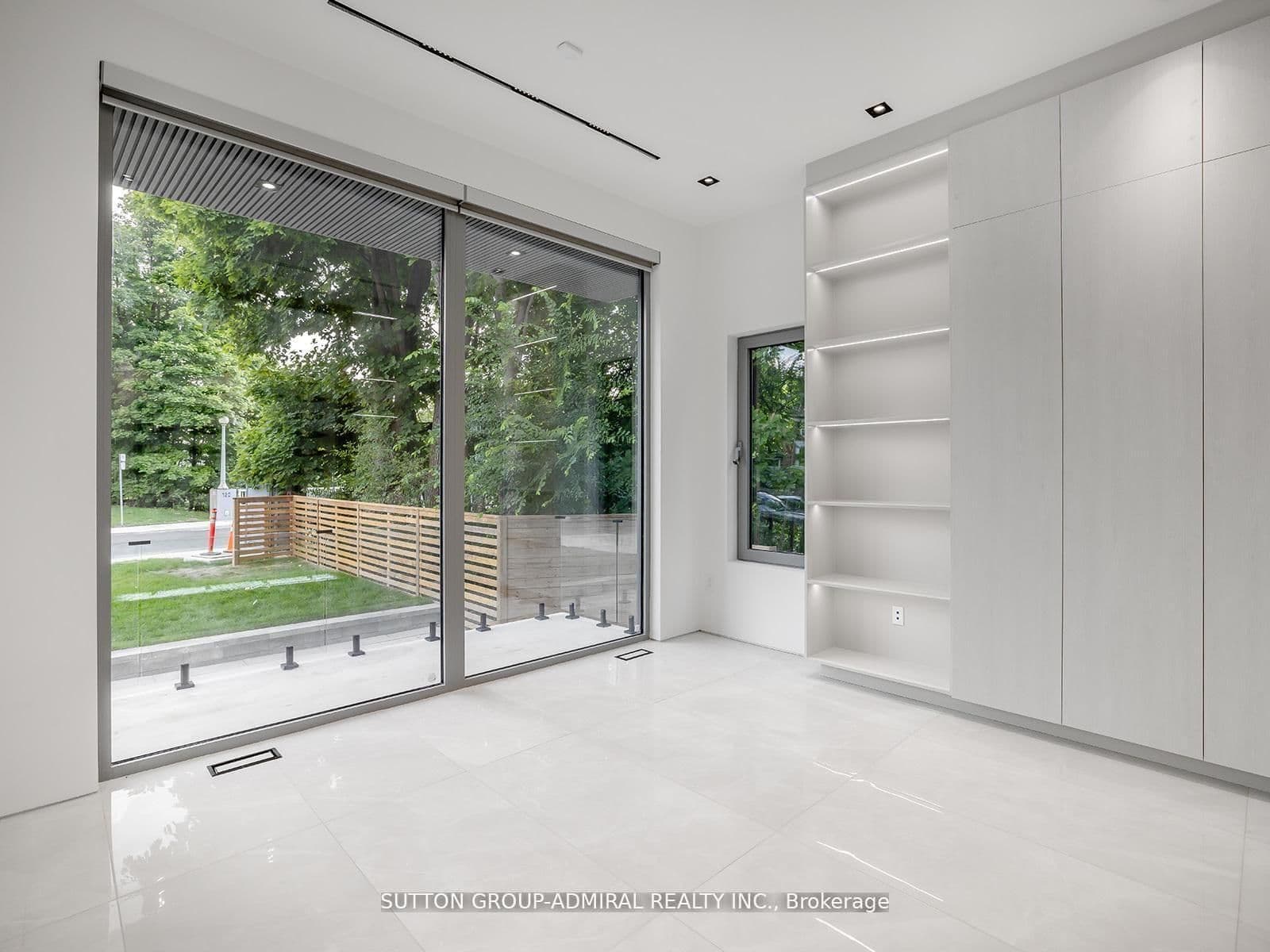 157 Old Forest Hill Road thumbnail 5