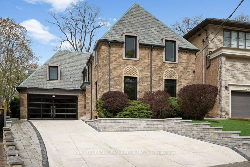 42 Glenayr Road - Image 1