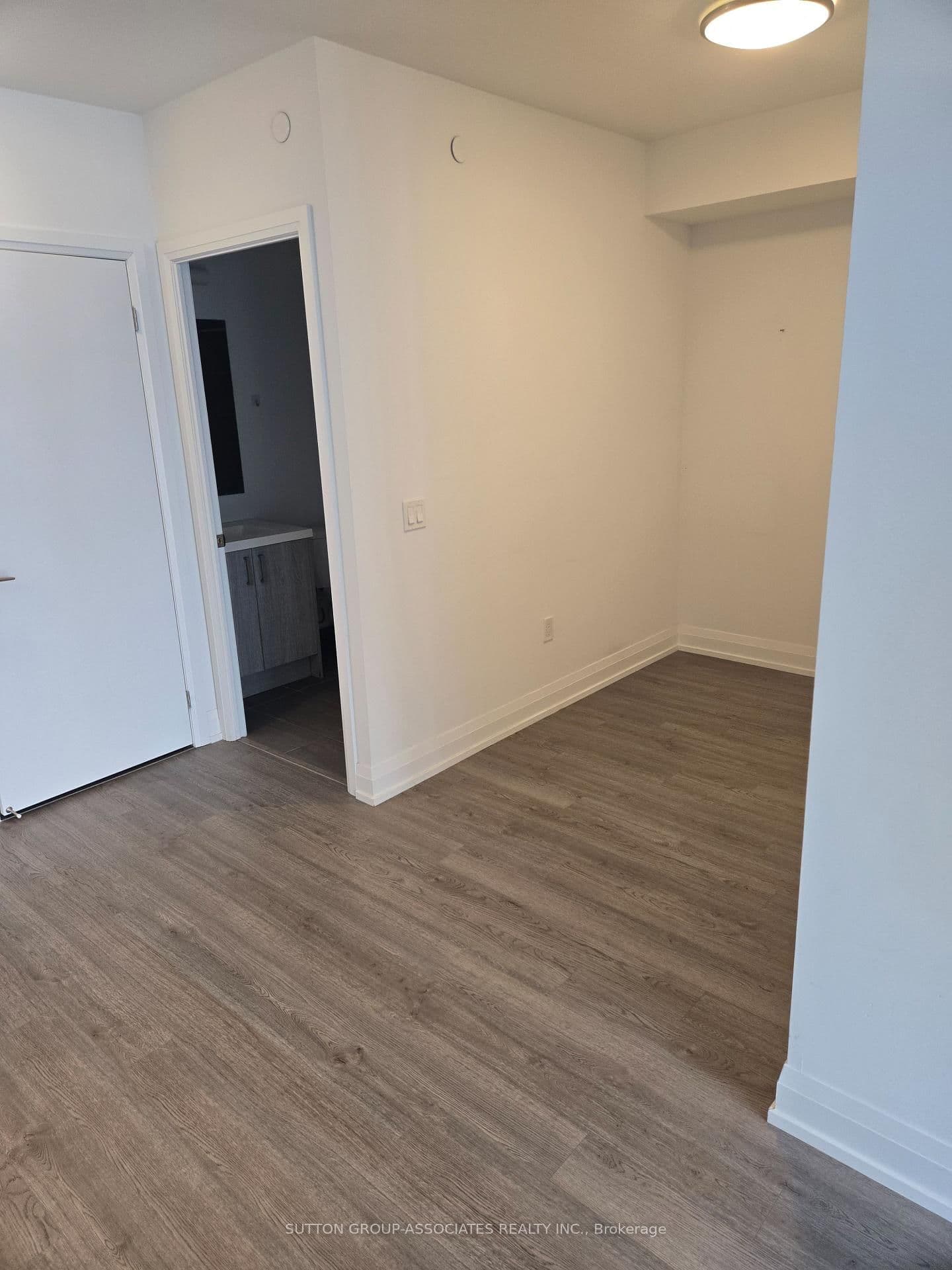 77 Mutual Street, Unit 3001 thumbnail 11