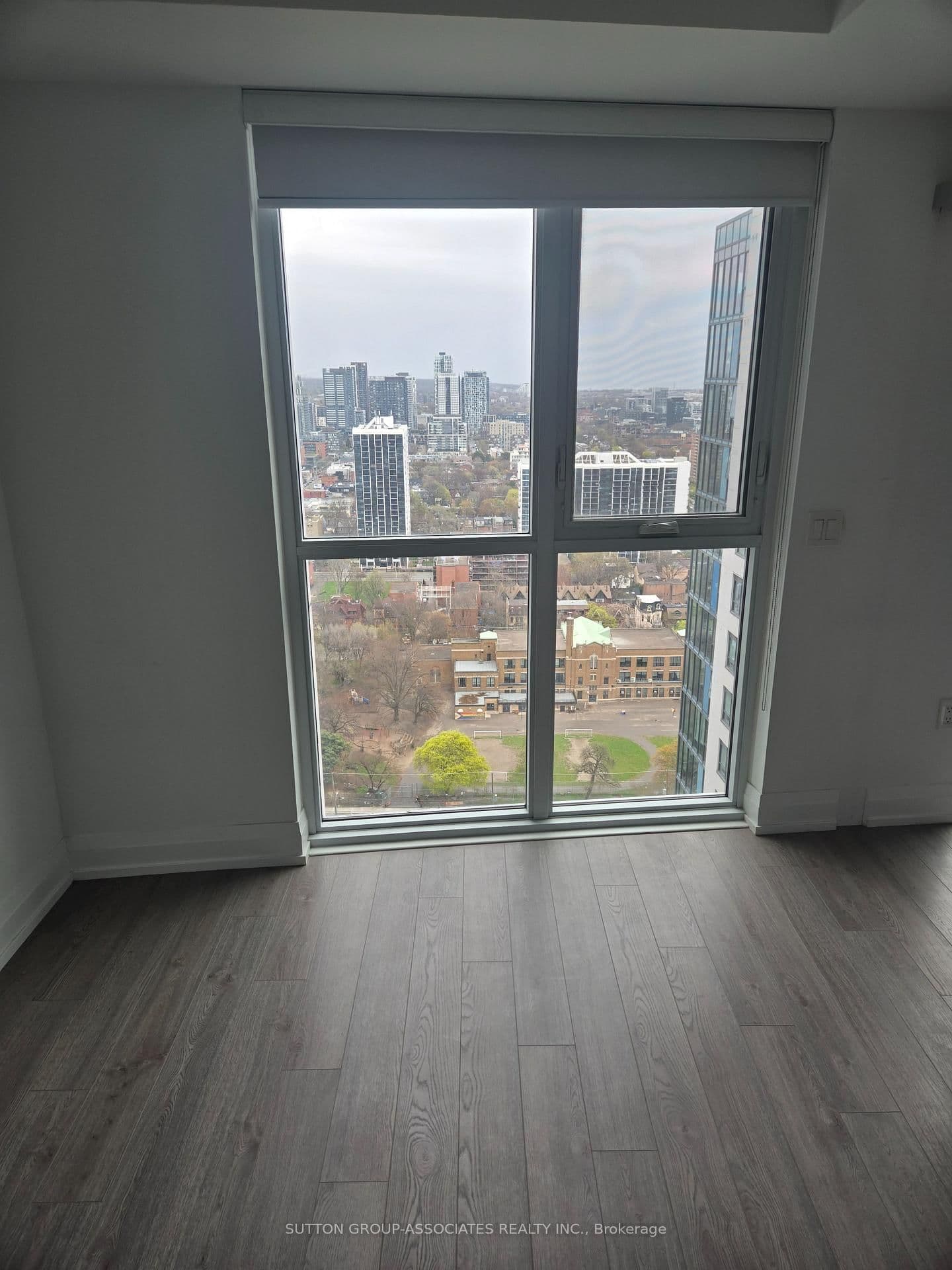77 Mutual Street, Unit 3001 thumbnail 8