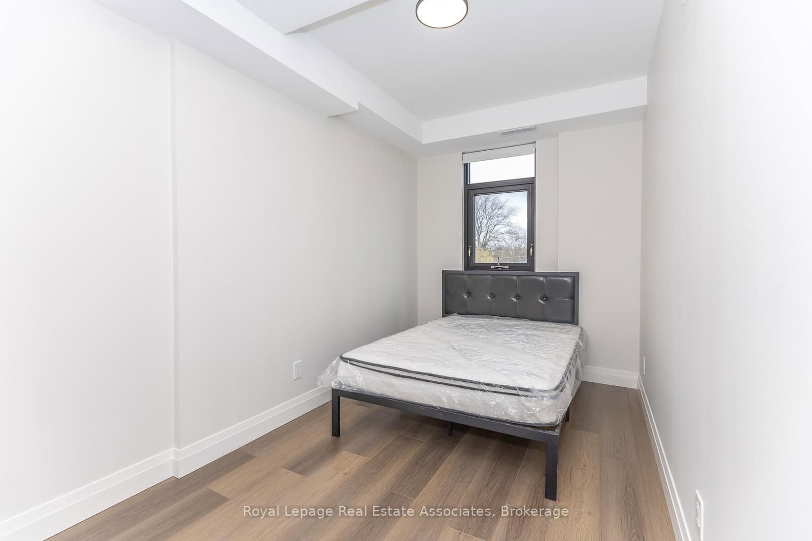 1000 Bathurst Street, Unit 401 thumbnail 12