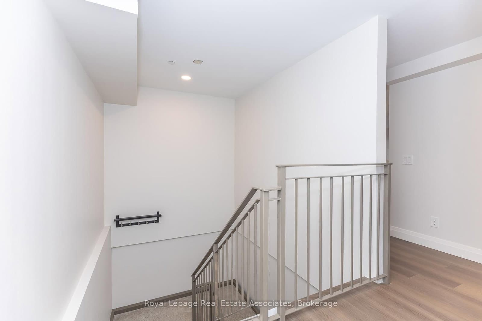 1000 Bathurst Street, Unit 401 thumbnail 18