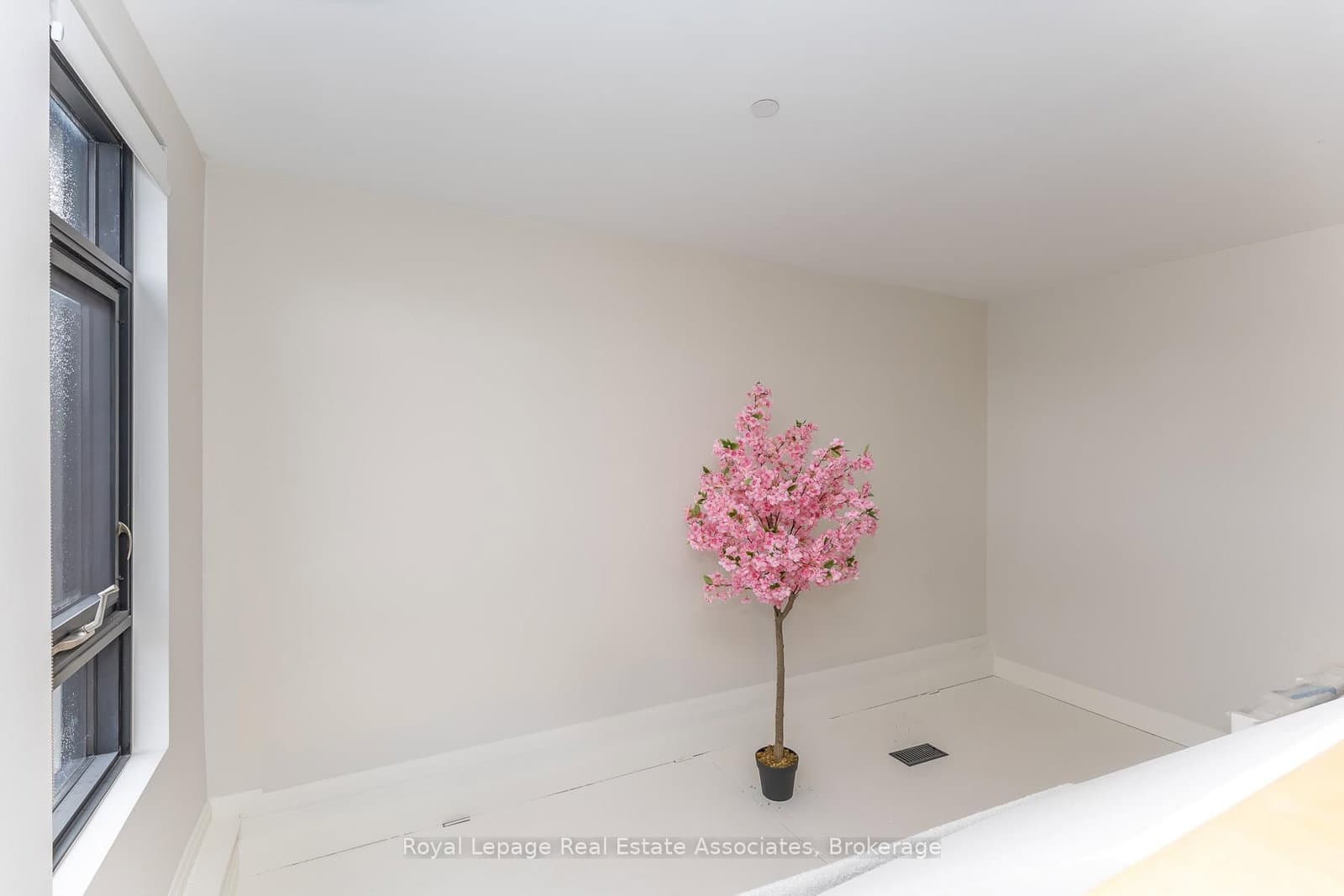 1000 Bathurst Street, Unit 401 thumbnail 26