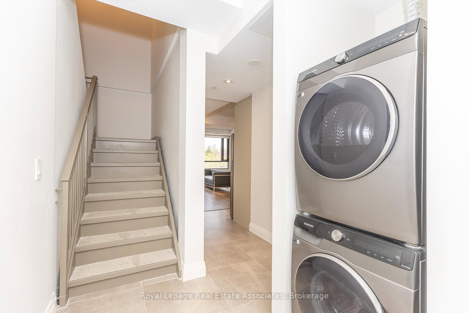 1000 Bathurst Street, Unit 401 thumbnail 6