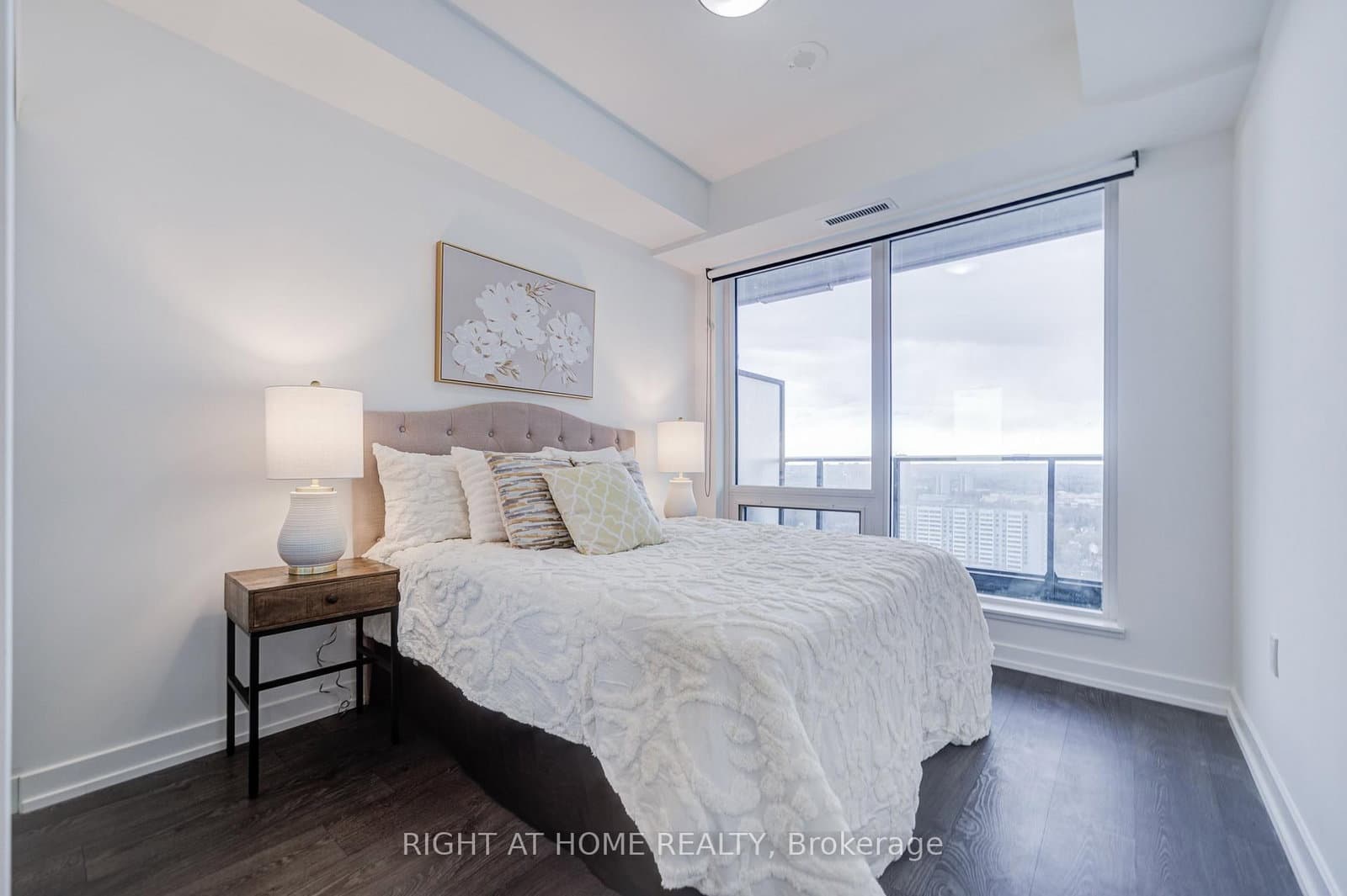 8 Olympic Garden Drive, Unit S2410 thumbnail 15