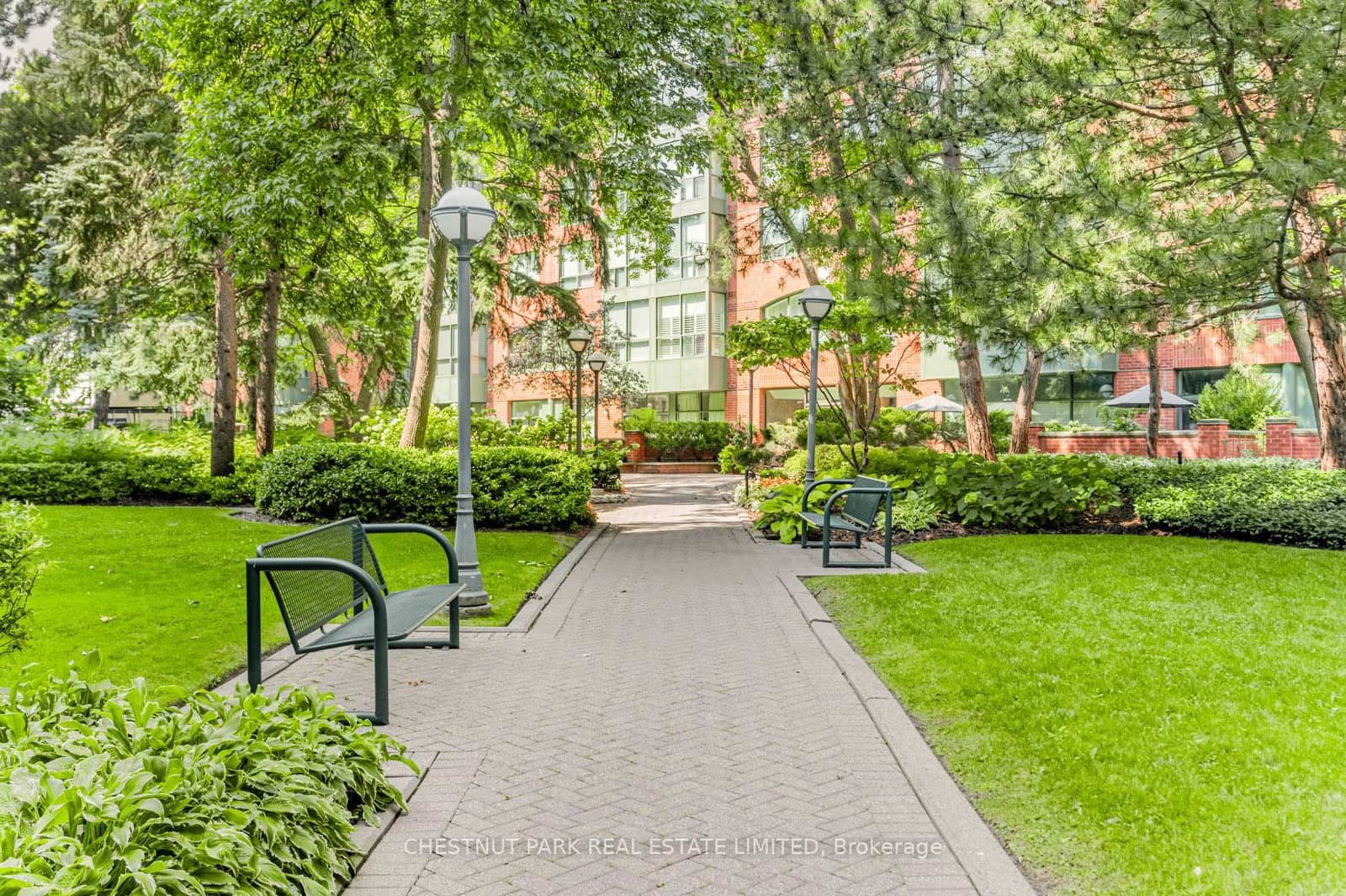 95 Prince Arthur Avenue, Unit 104 thumbnail 28