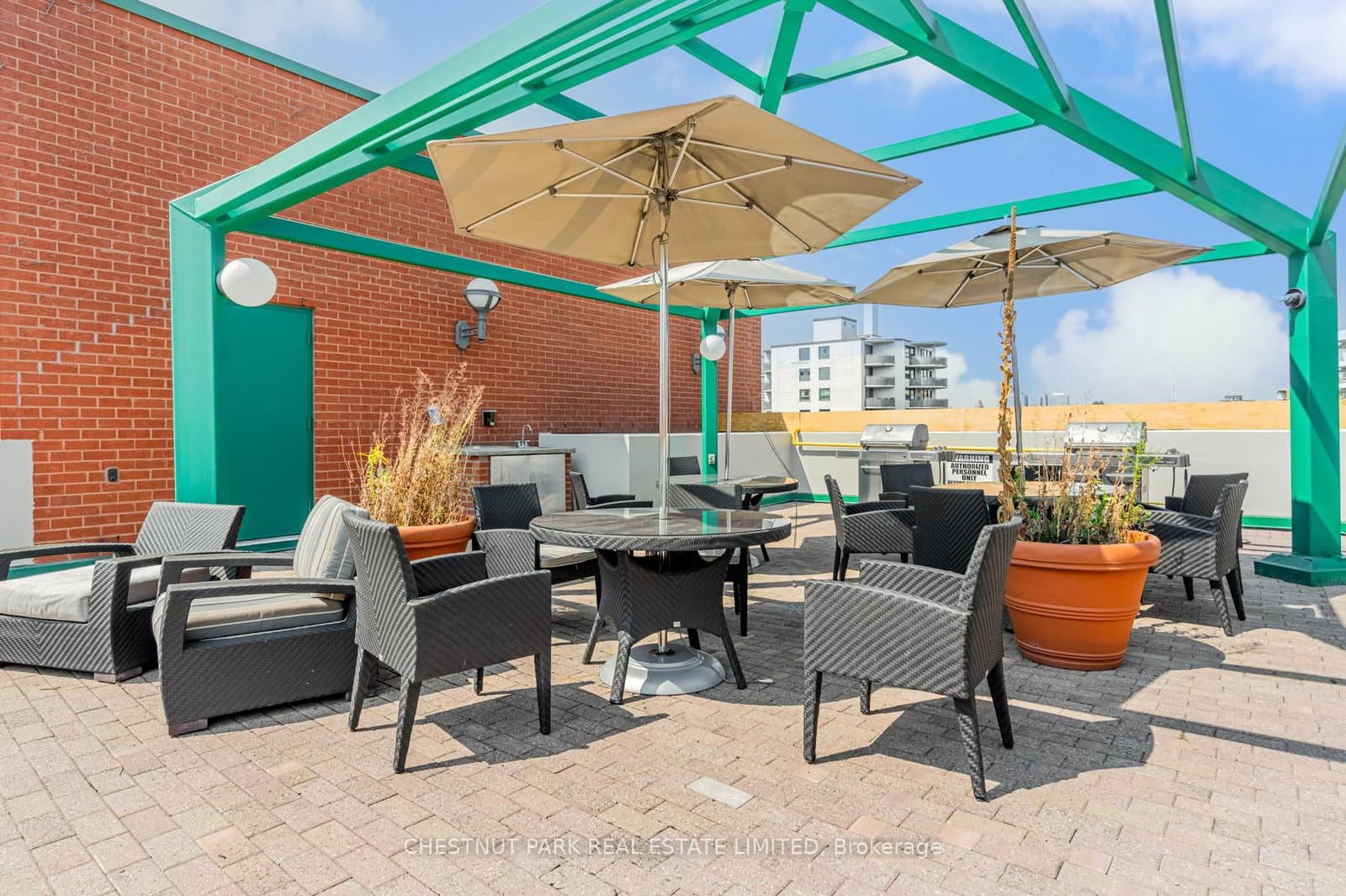 95 Prince Arthur Avenue, Unit 104 thumbnail 31