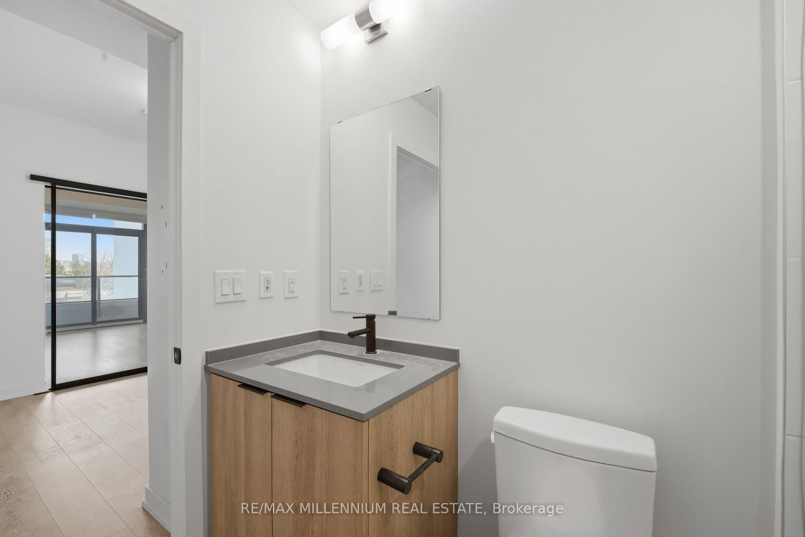 181 Sterling Road, Unit 314 thumbnail 16