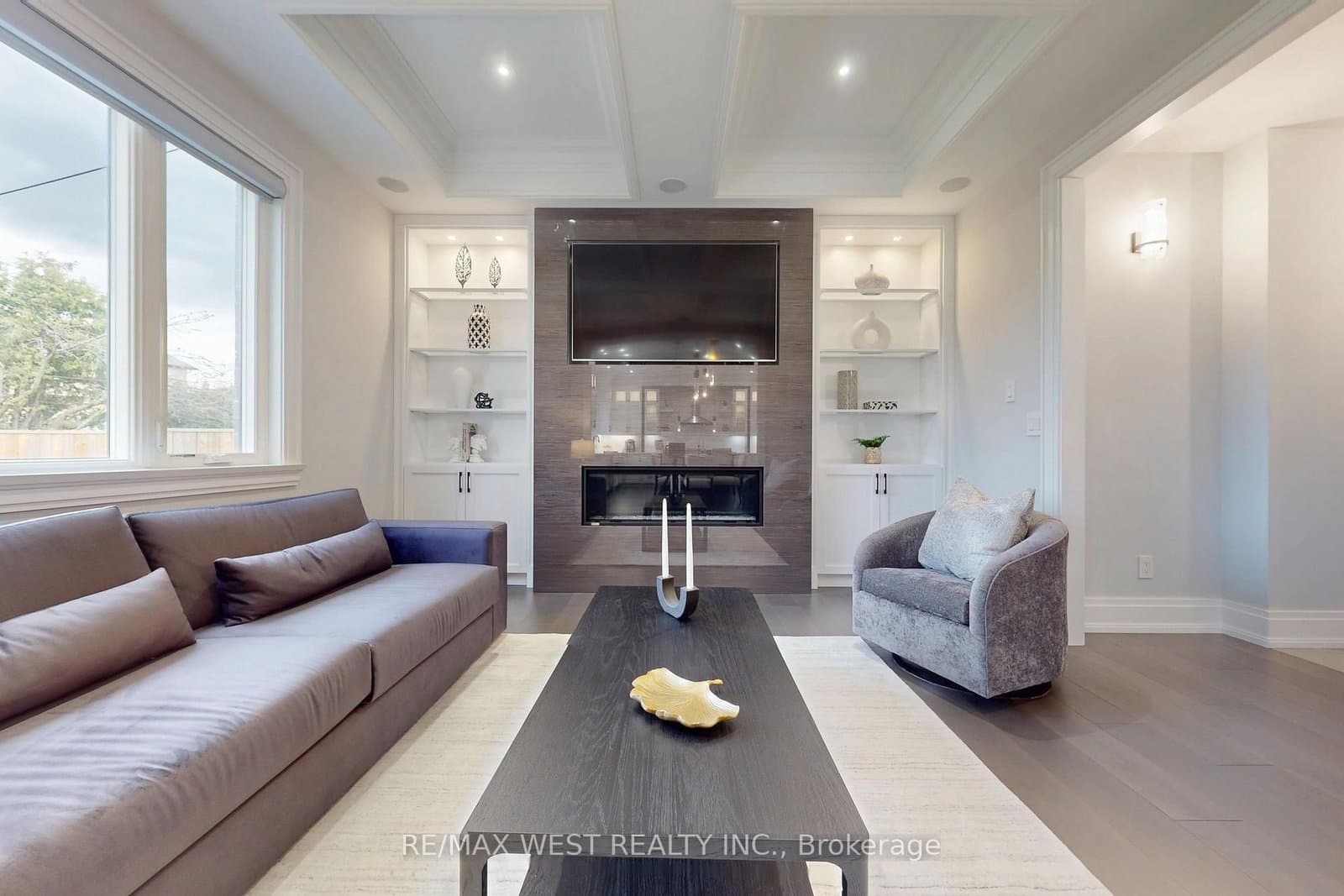 222 Connaught Avenue thumbnail 19