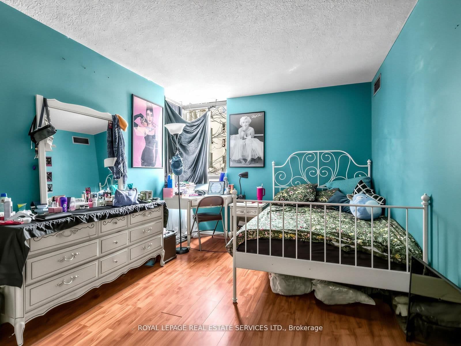 117 Gerrard Street E, Unit 310 thumbnail 14
