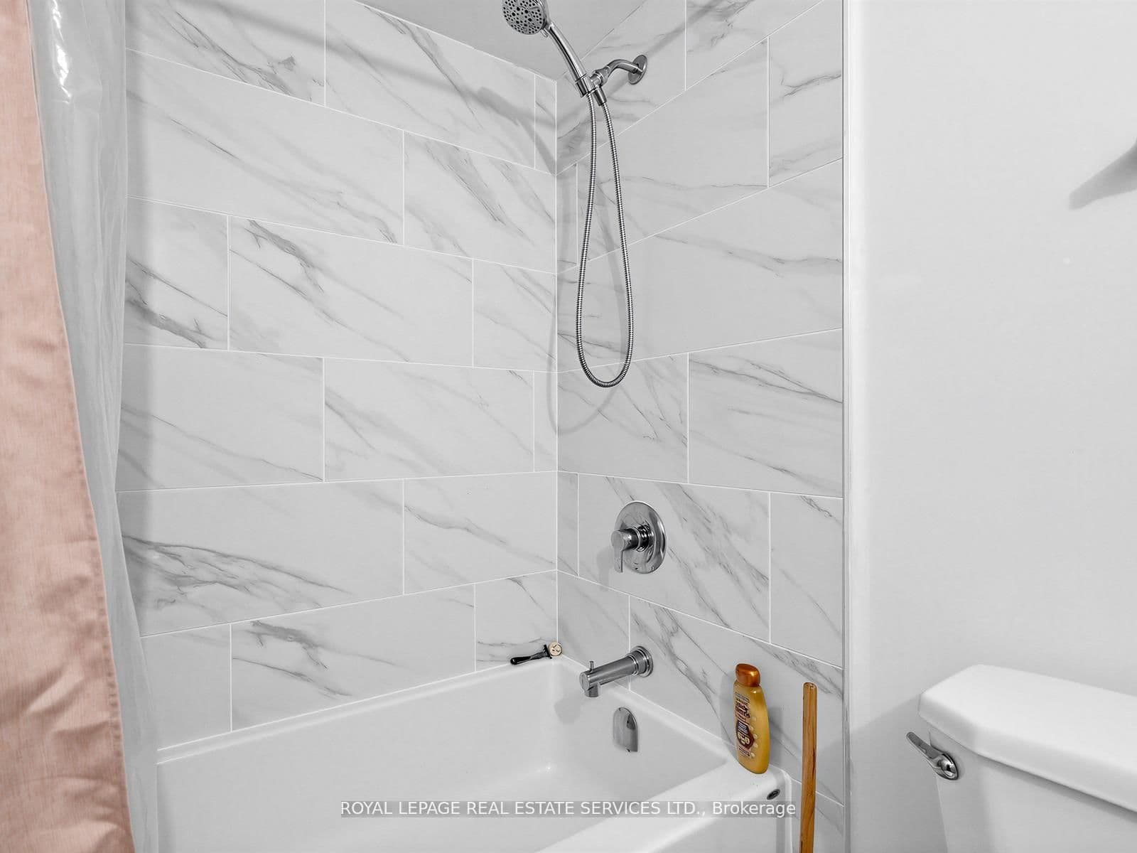 117 Gerrard Street E, Unit 310 thumbnail 18