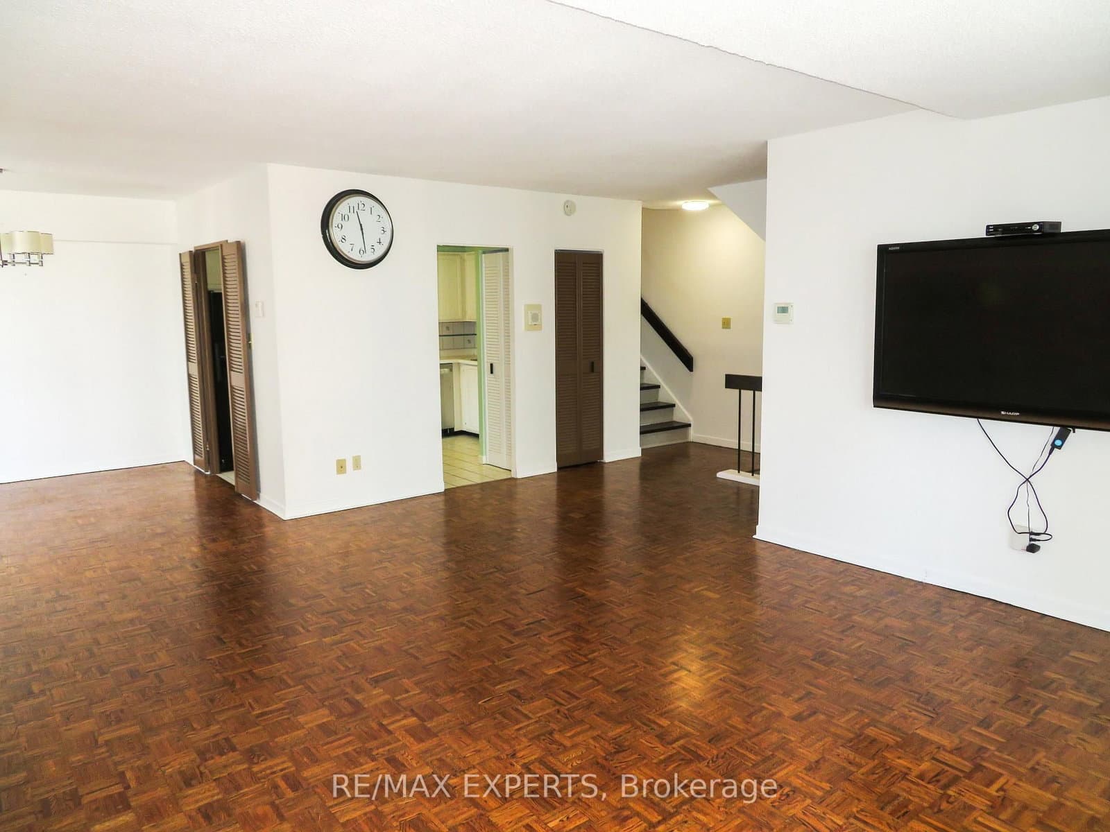 33 Harbour Square, Unit 2233 thumbnail 12