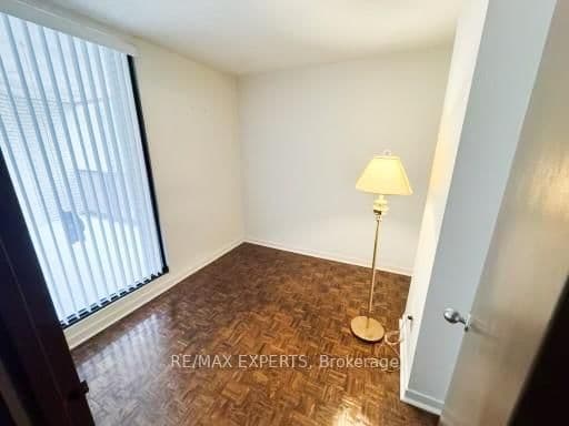 33 Harbour Square, Unit 2233 thumbnail 14