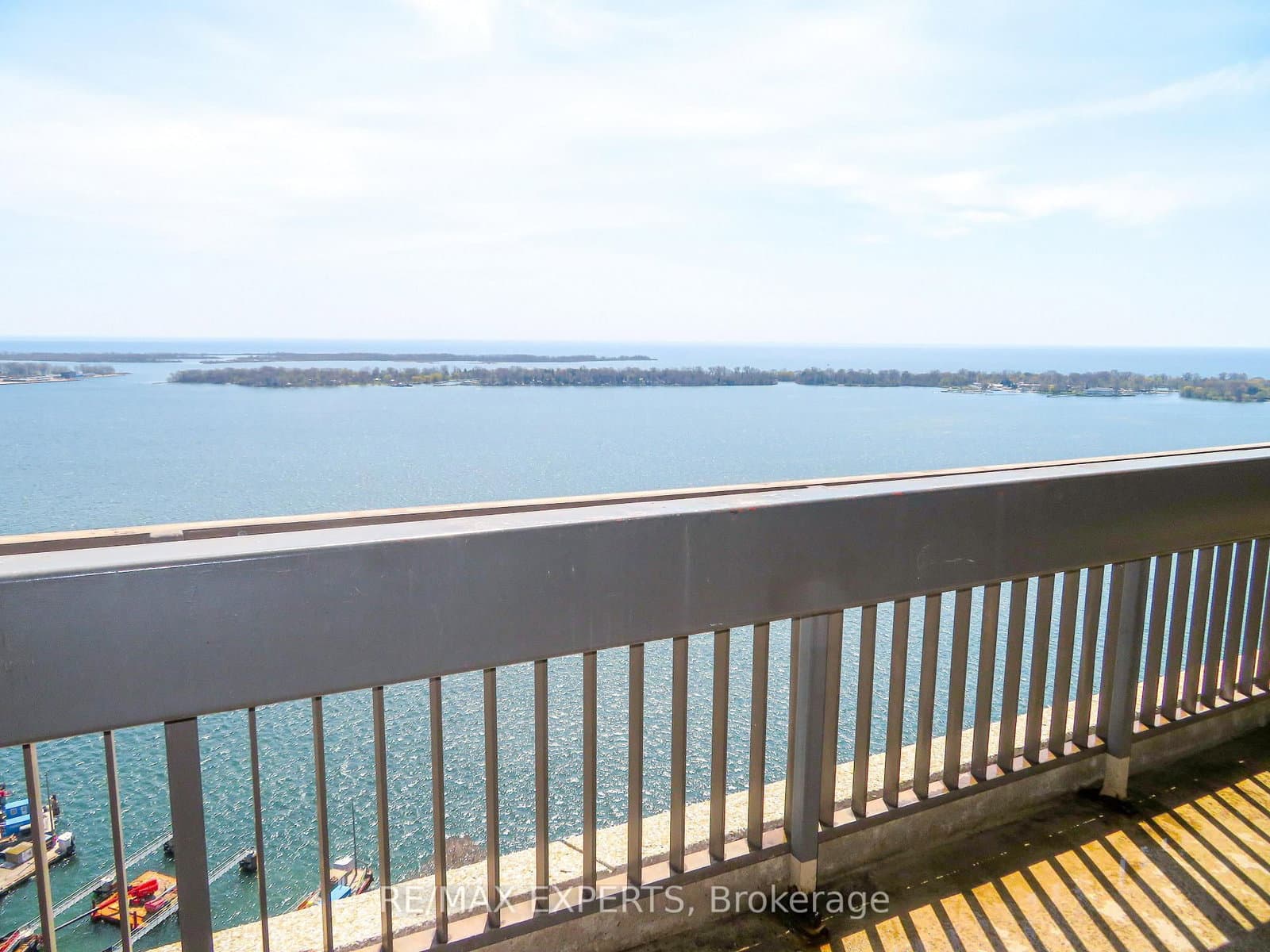 33 Harbour Square, Unit 2233 thumbnail 22