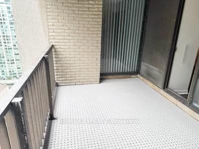 33 Harbour Square, Unit 2233 thumbnail 23