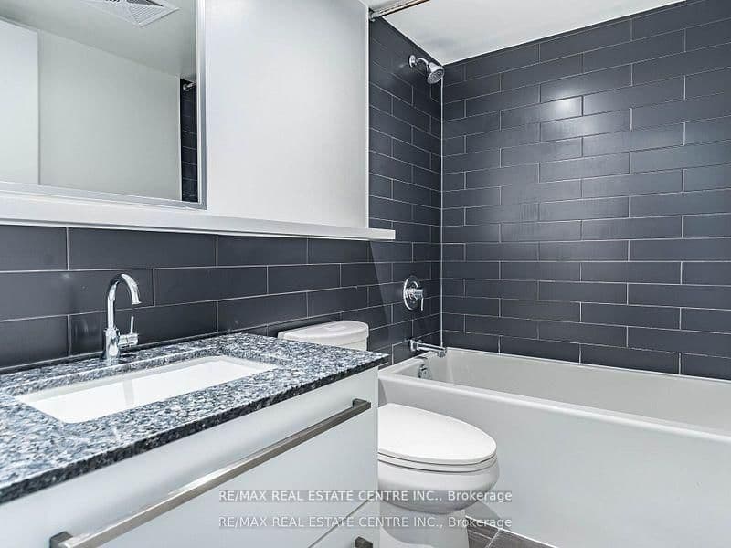 120 Varna Drive, Unit 605 thumbnail 13