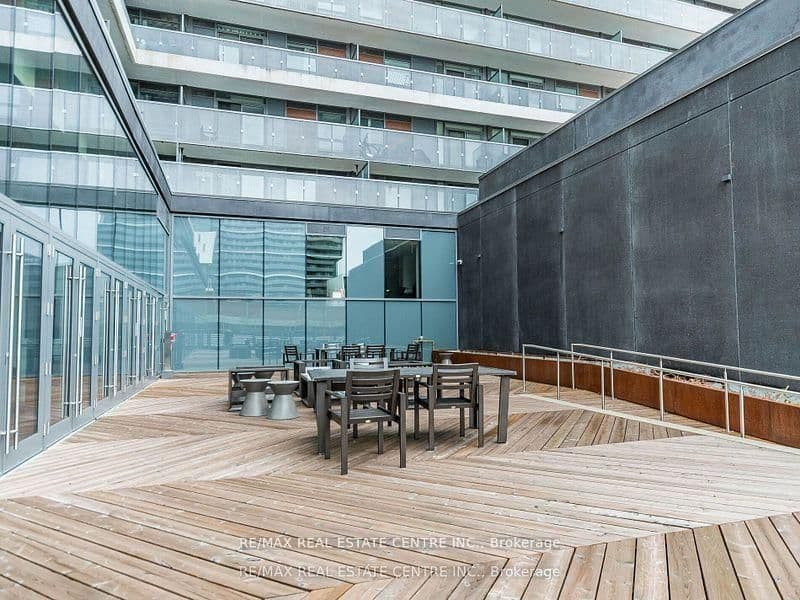 120 Varna Drive, Unit 605 thumbnail 16