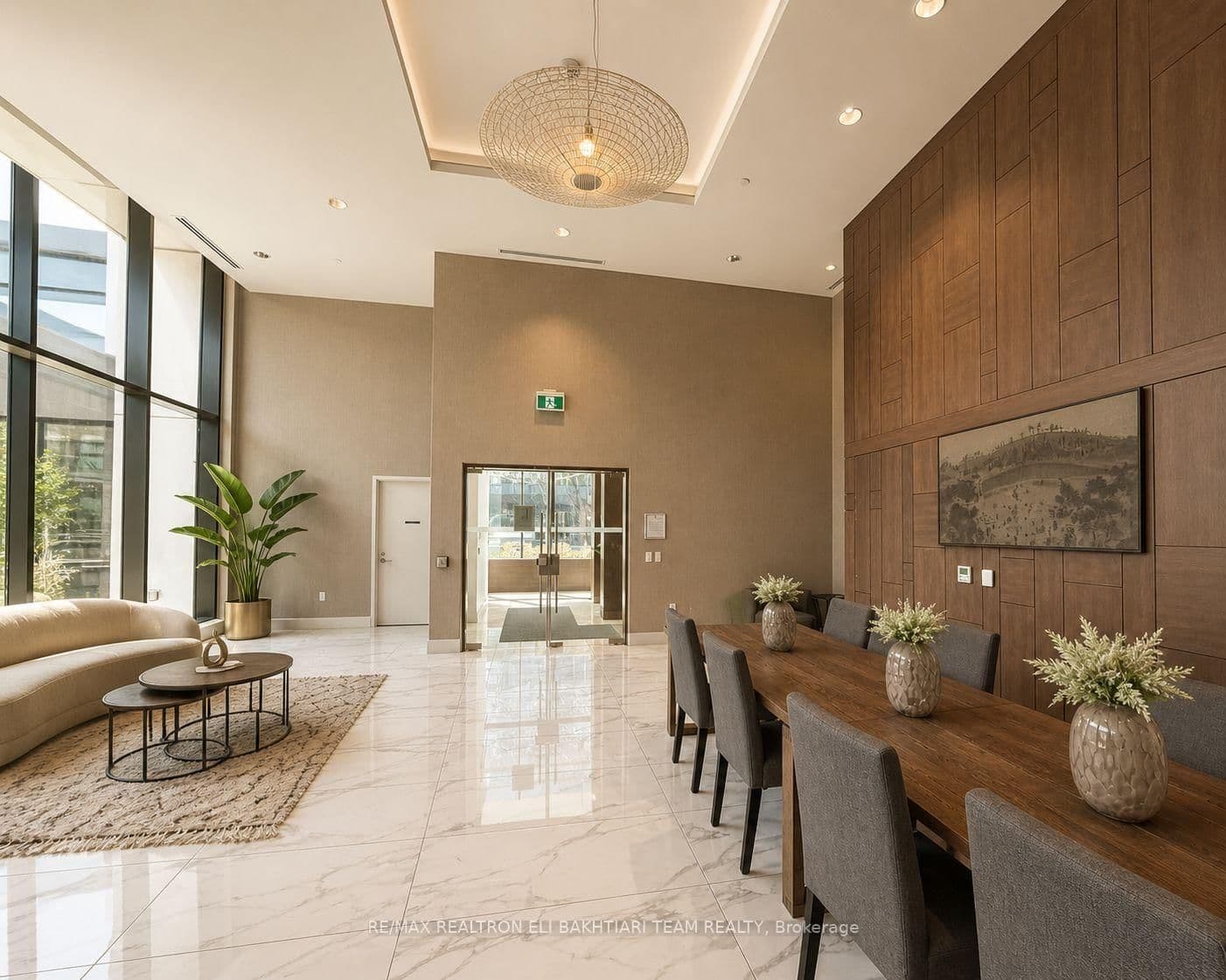 95 McMahon Drive, Unit 2511 thumbnail 26