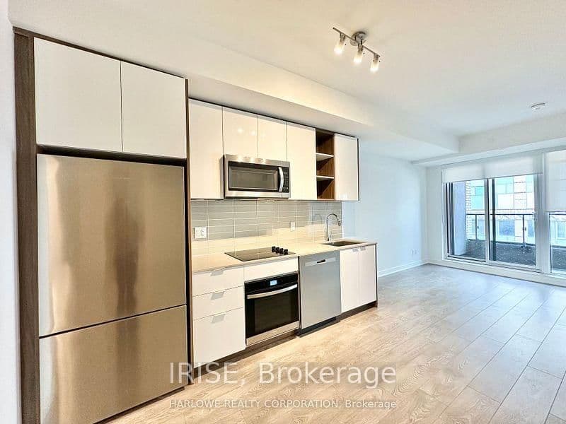 543 Richmond Street W, Unit 408 thumbnail 10