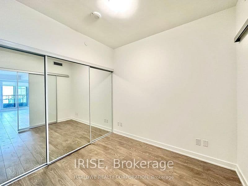 543 Richmond Street W, Unit 408 thumbnail 14