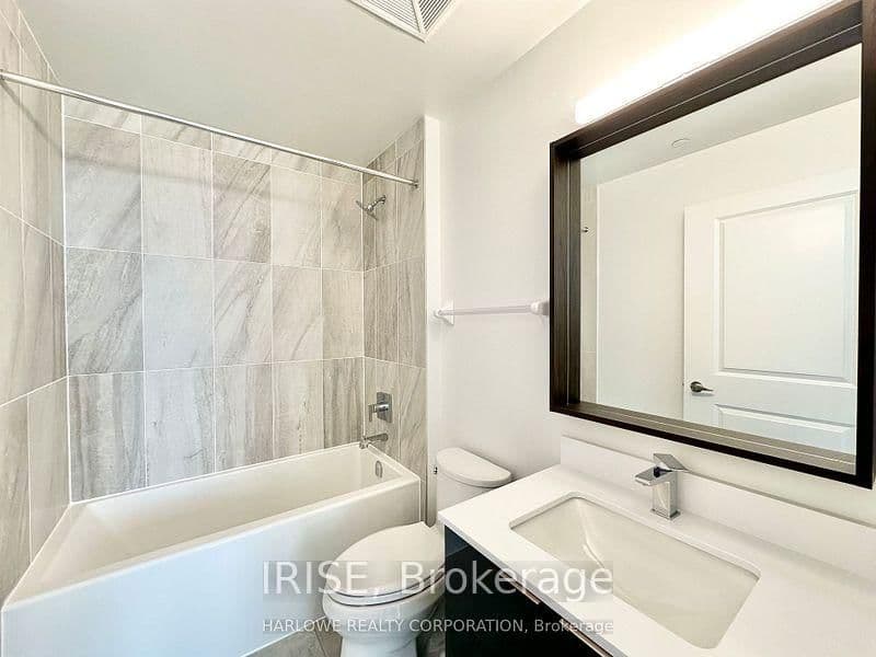 543 Richmond Street W, Unit 408 thumbnail 6