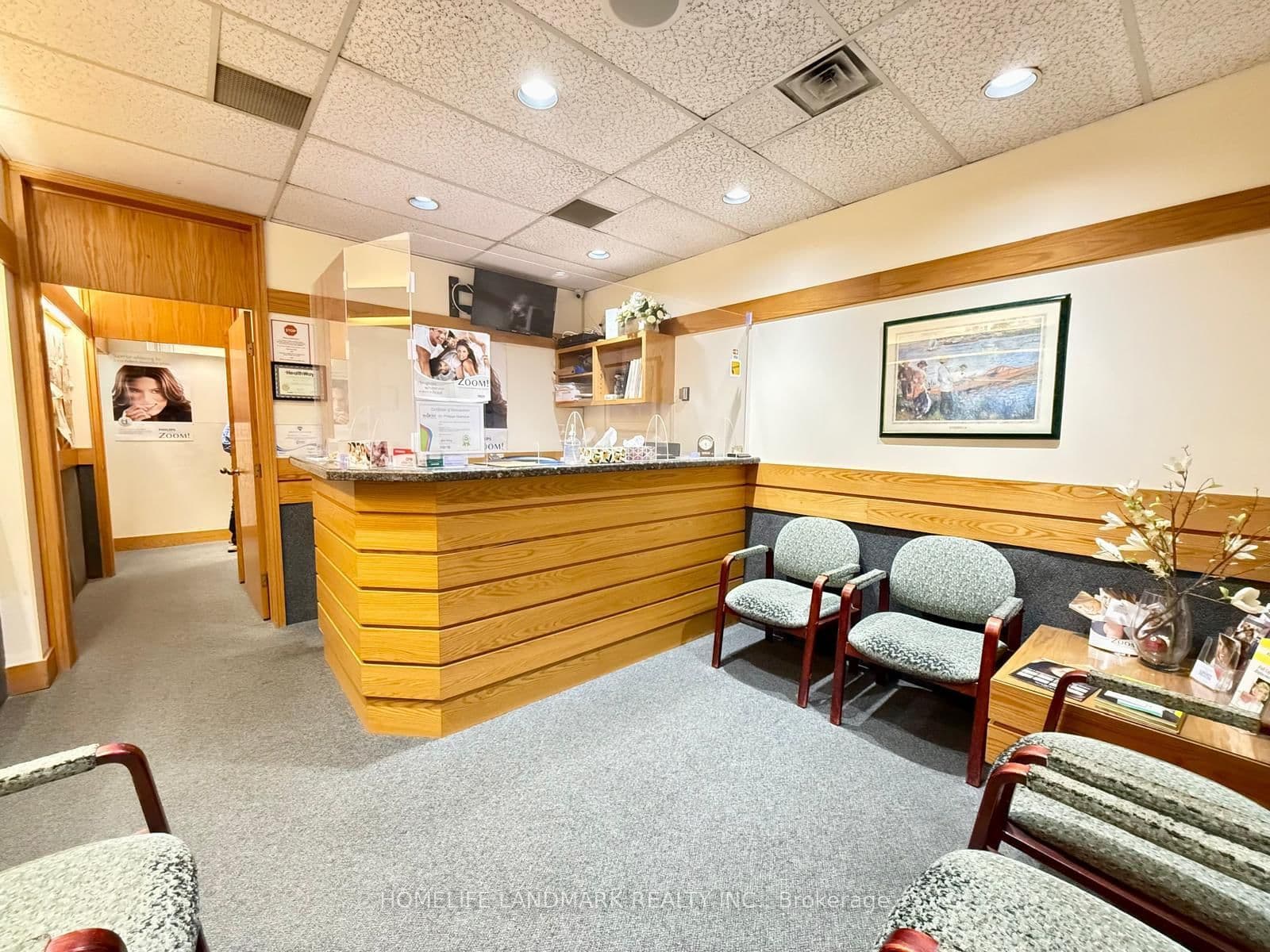 1100 Sheppard Avenue E, Unit 410 thumbnail 2
