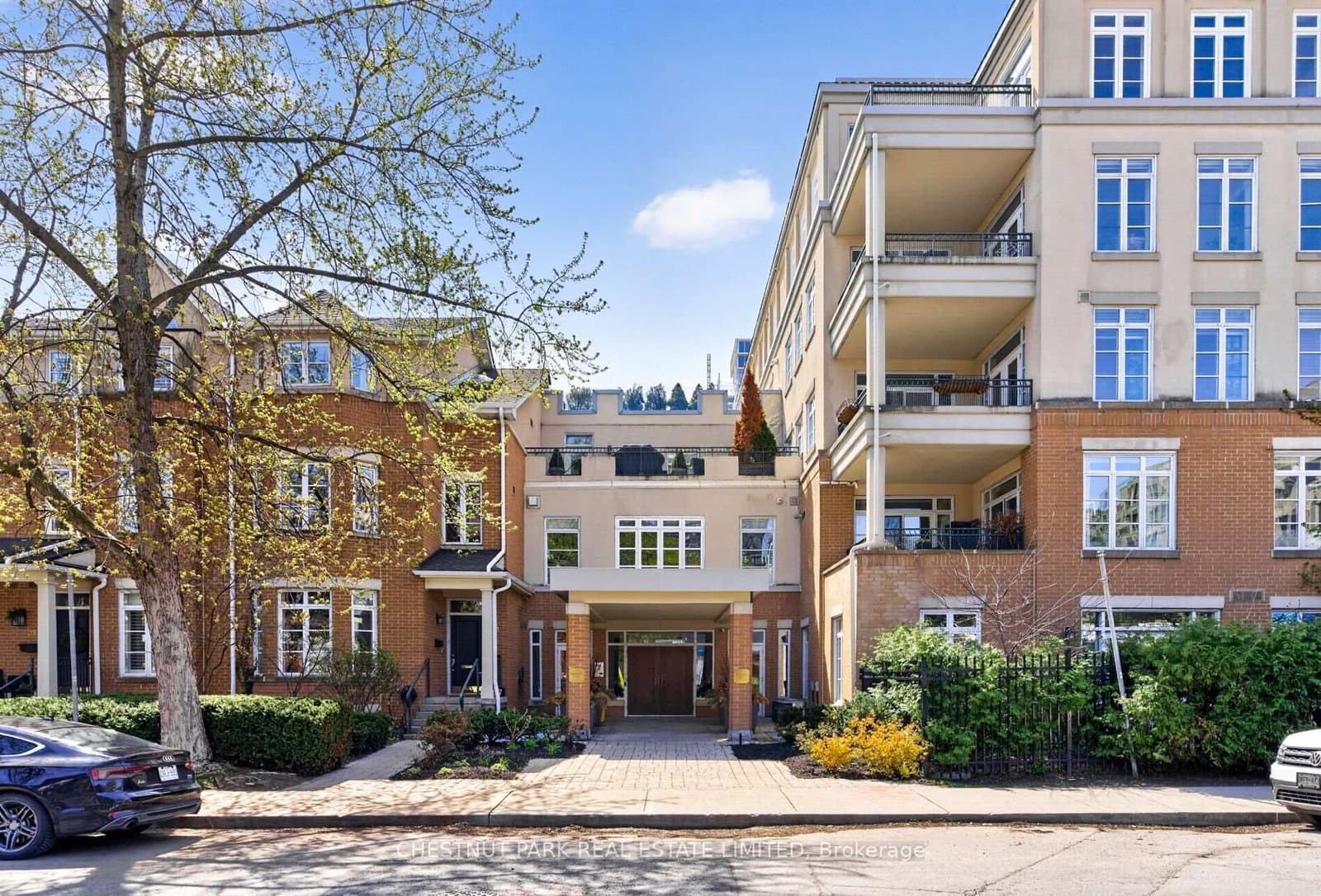 21 Shaftesbury Avenue, Unit 203 - Image 1