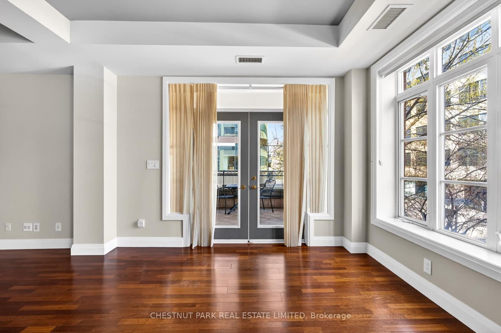 21 Shaftesbury Avenue, Unit 203 thumbnail 30