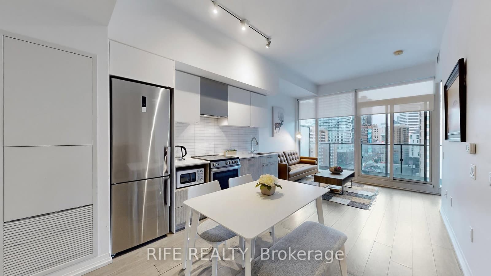 251 Jarvis Street, Unit 830 thumbnail 11