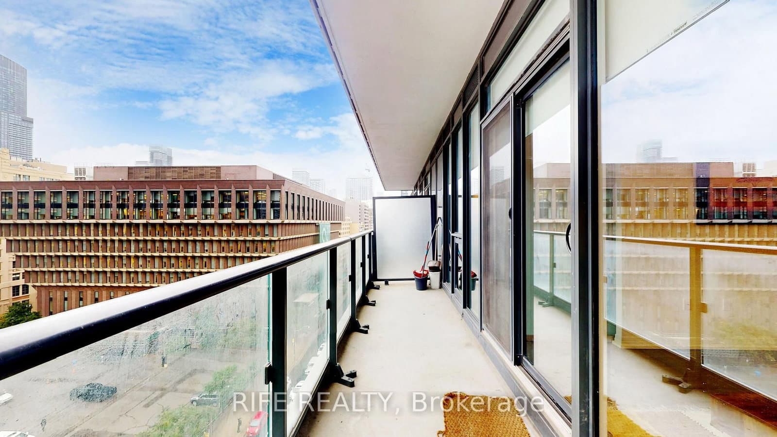 251 Jarvis Street, Unit 830 thumbnail 28