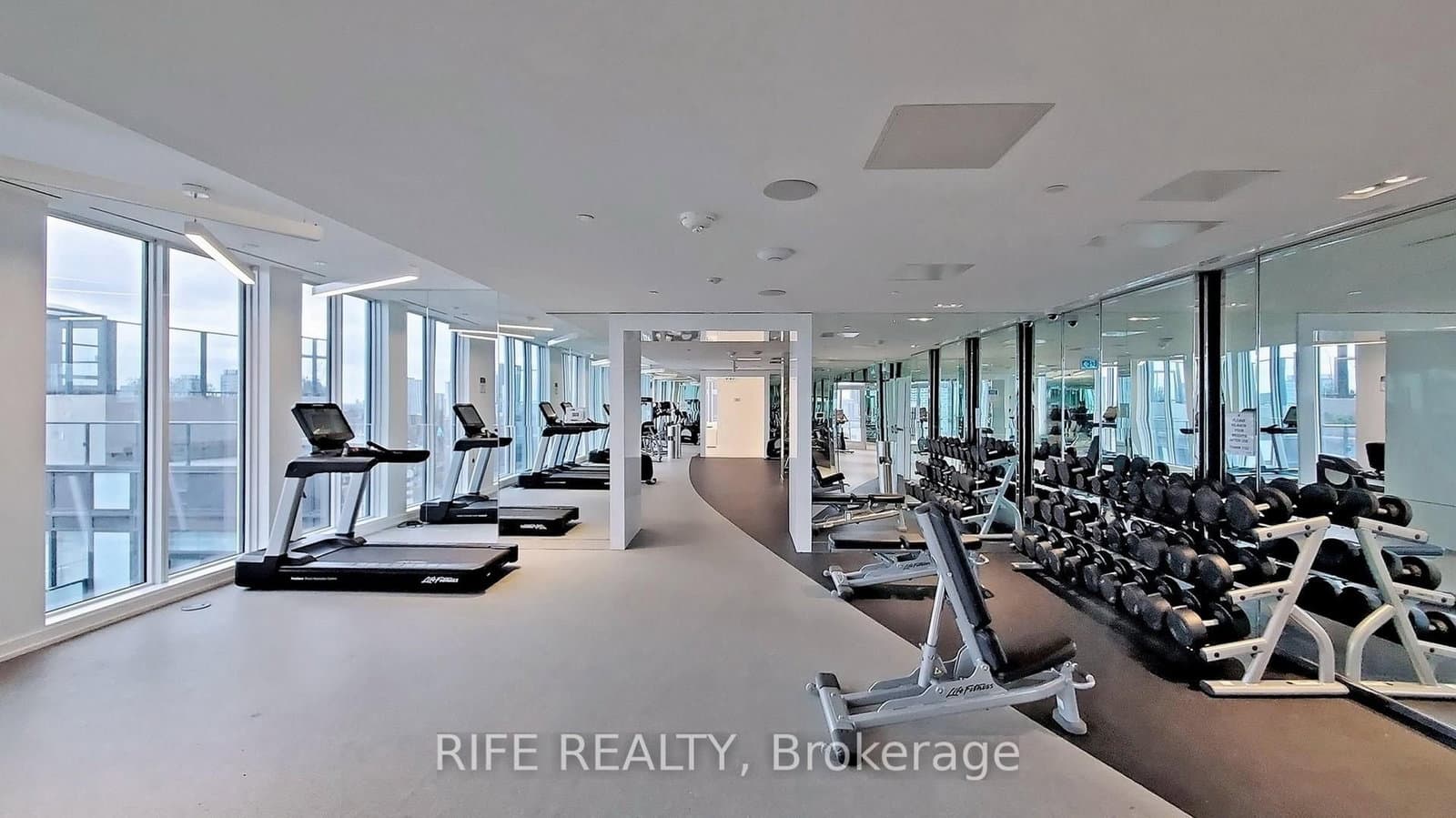 251 Jarvis Street, Unit 830 thumbnail 42