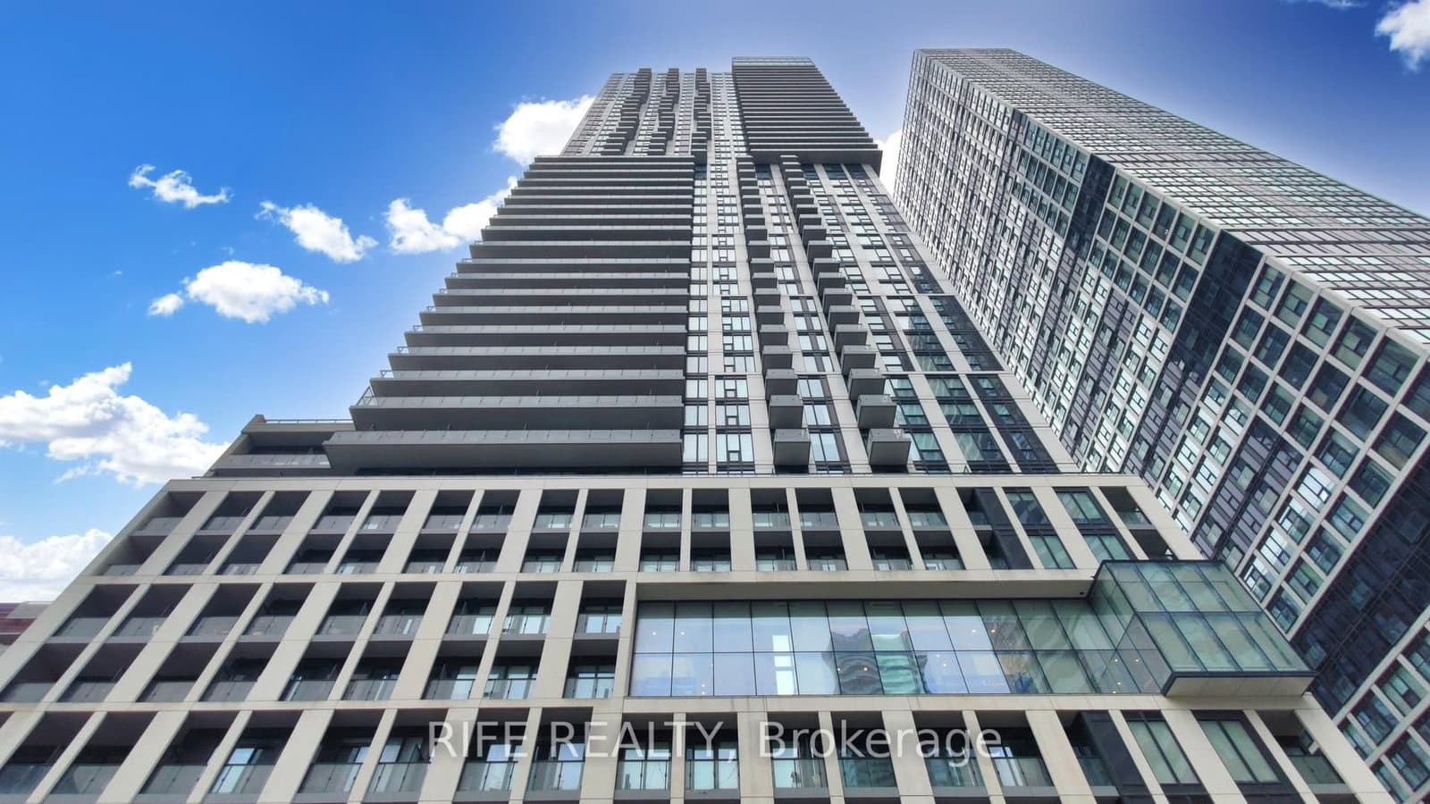 251 Jarvis Street, Unit 830 thumbnail 47