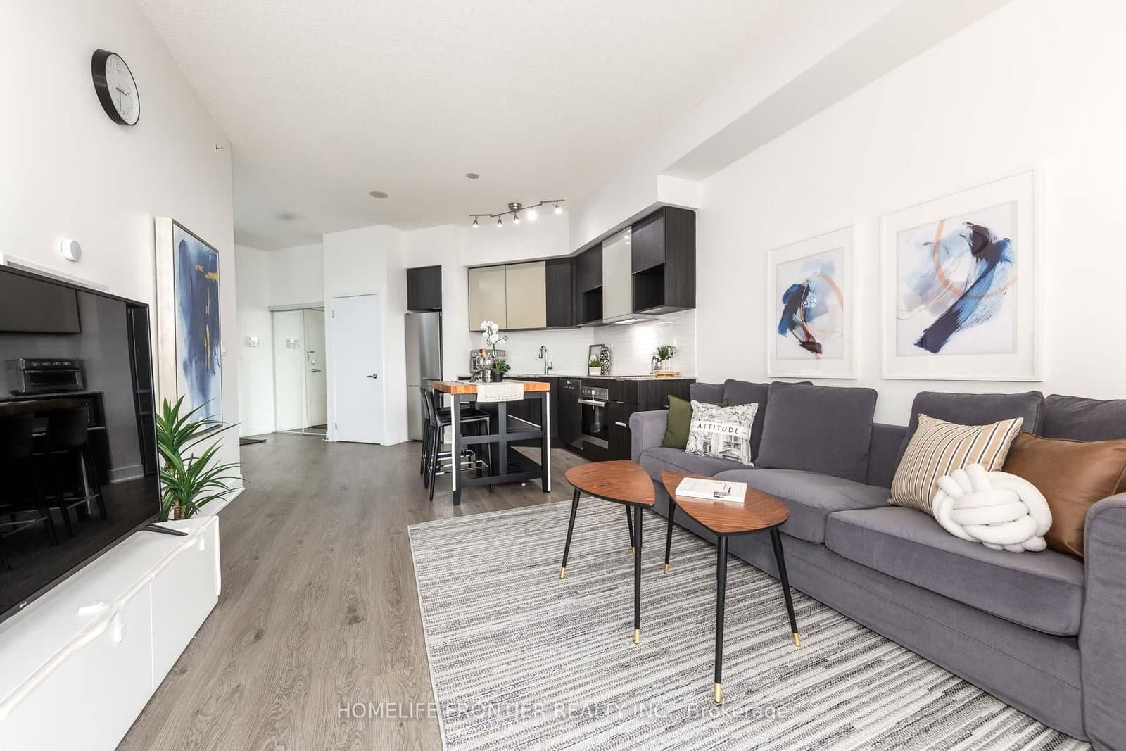99 The Donway W, Unit 222 thumbnail 15