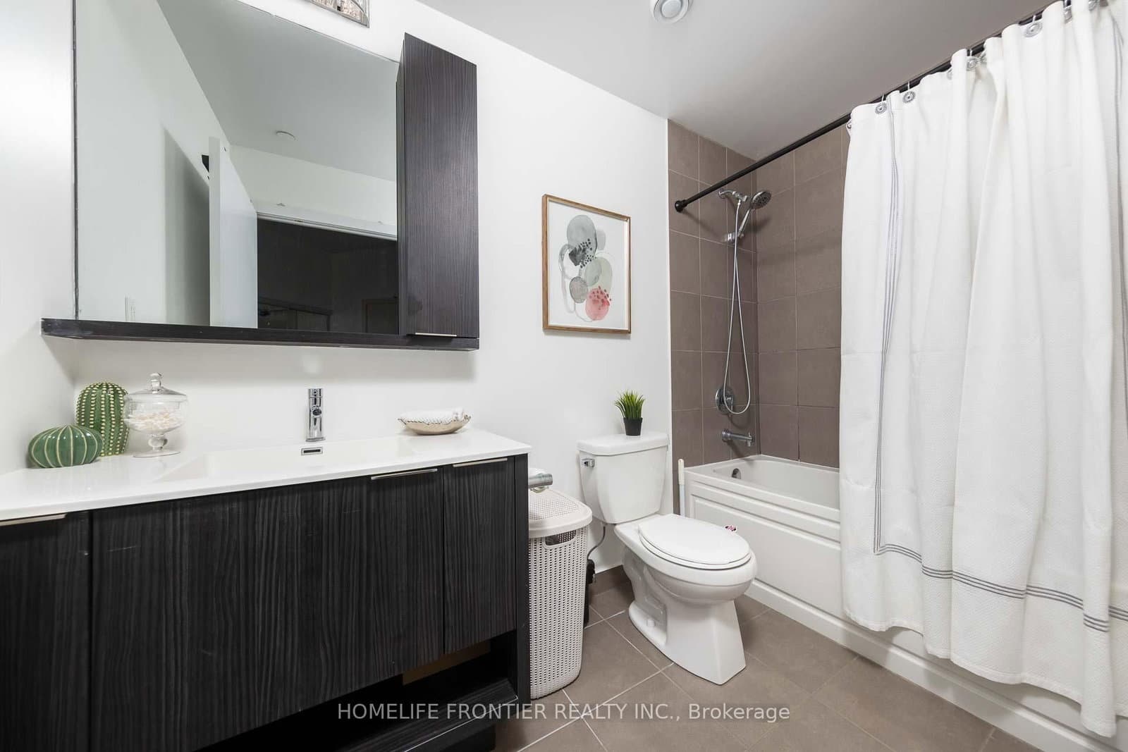 99 The Donway W, Unit 222 thumbnail 19