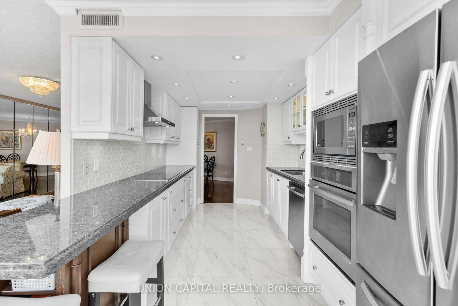 85 Skymark Drive, Unit 2405 thumbnail 17