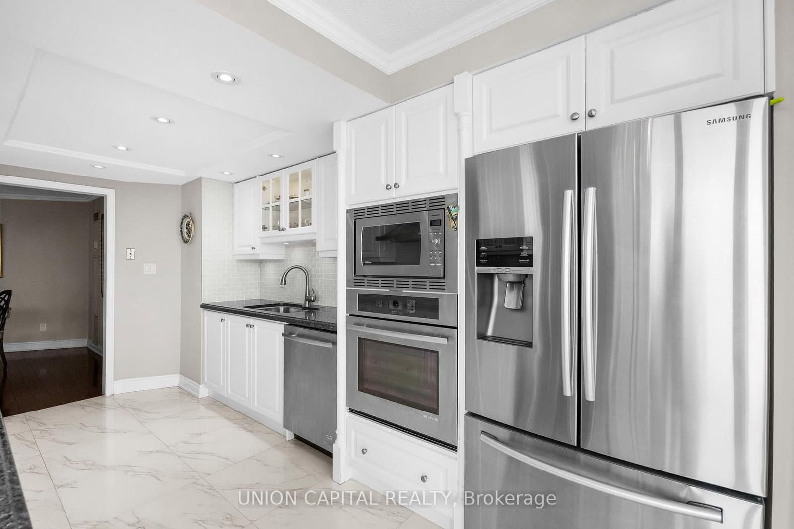 85 Skymark Drive, Unit 2405 thumbnail 19