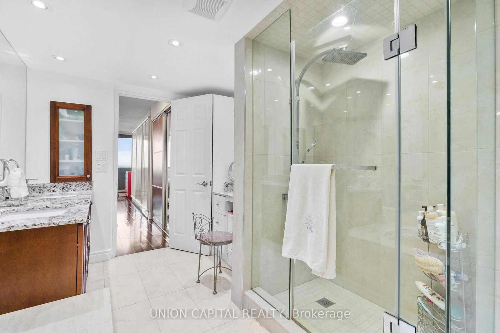 85 Skymark Drive, Unit 2405 thumbnail 31