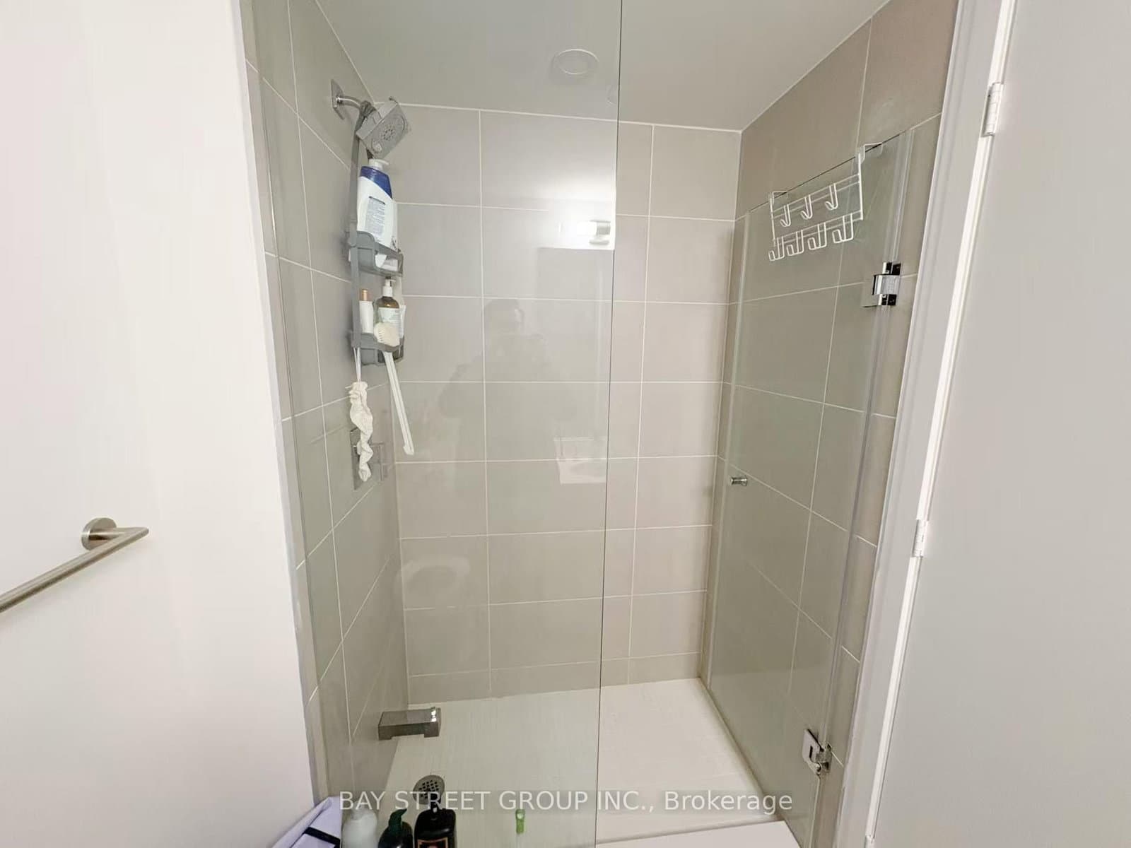 65 Mutual Street, Unit 1904 thumbnail 17