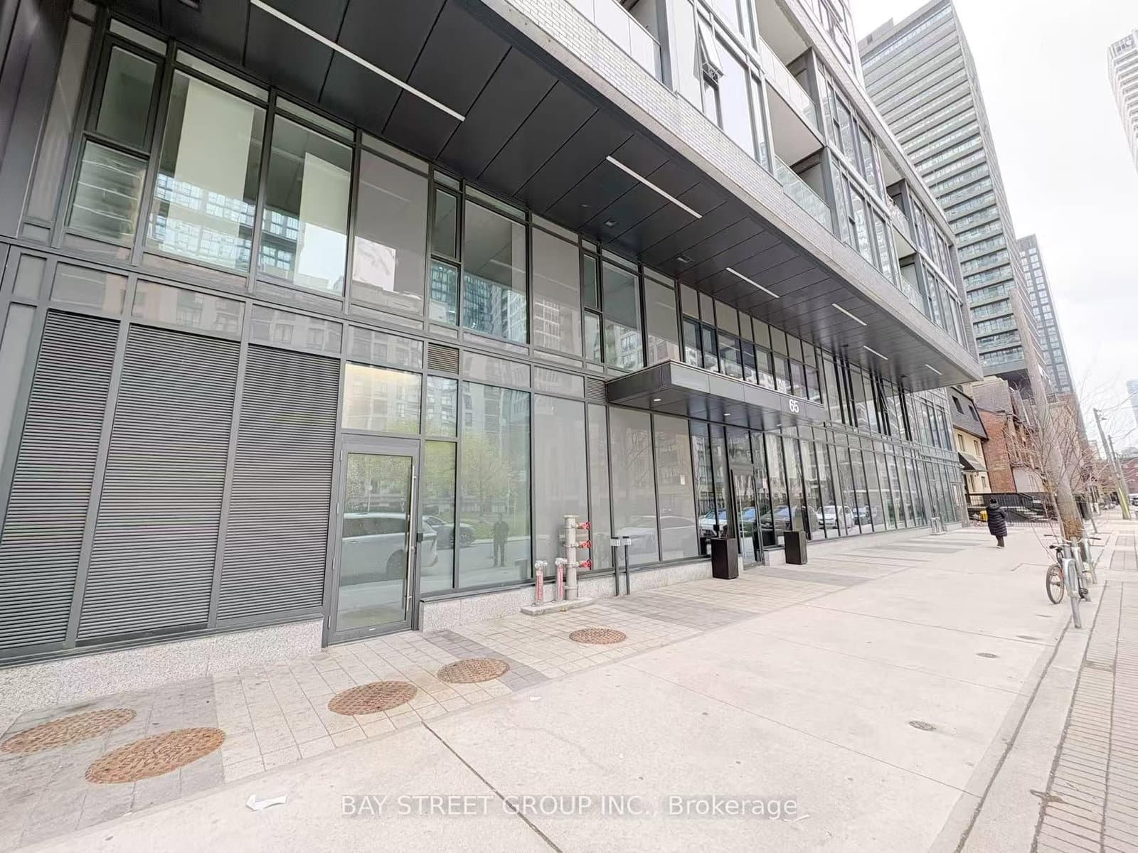 65 Mutual Street, Unit 1904 thumbnail 2