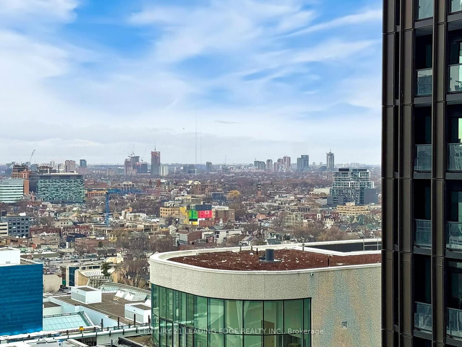 230 Simcoe Street, Unit 2212 thumbnail 17